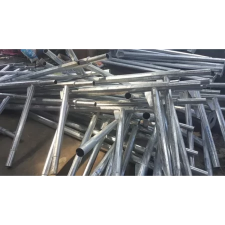 Tiang Lampu PJU Oktagonal Angle 8 Meter